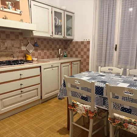 La Casa Del Papa' Lägenhet Chiavari